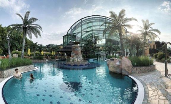 Wohnhaus City Sued Herzogsdorf Dış mekan fotoğraf